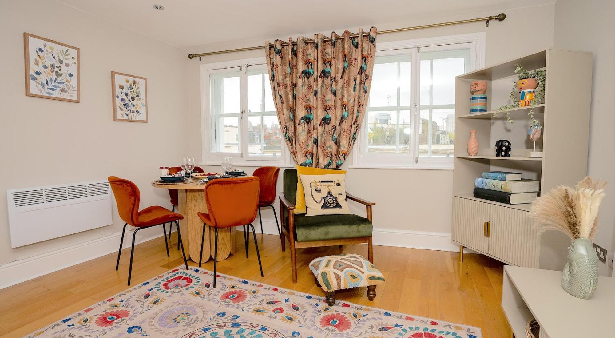 Stylish Flat Minutes From Covent Garden - West End London Exterior photo