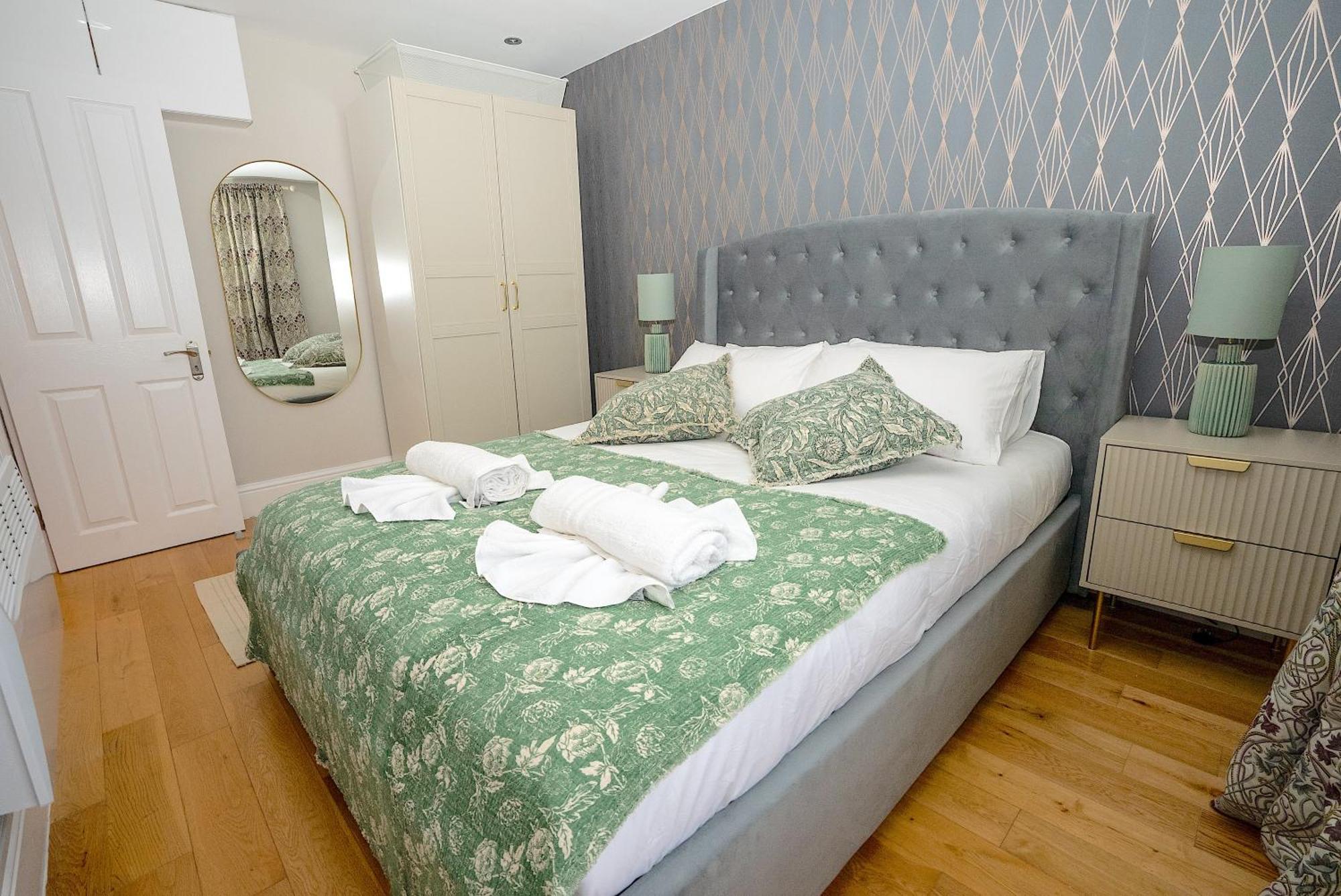 Stylish Flat Minutes From Covent Garden - West End London Exterior photo