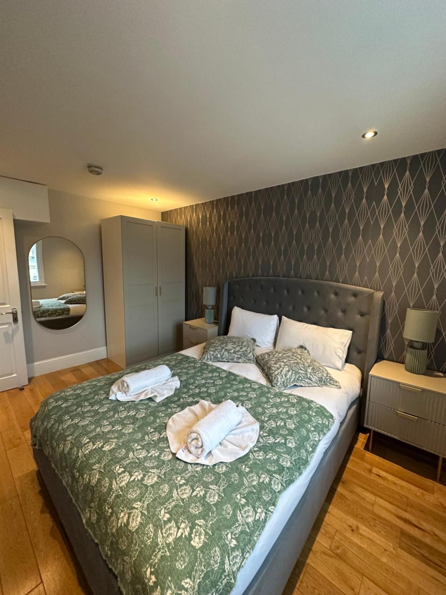 Stylish Flat Minutes From Covent Garden - West End London Exterior photo