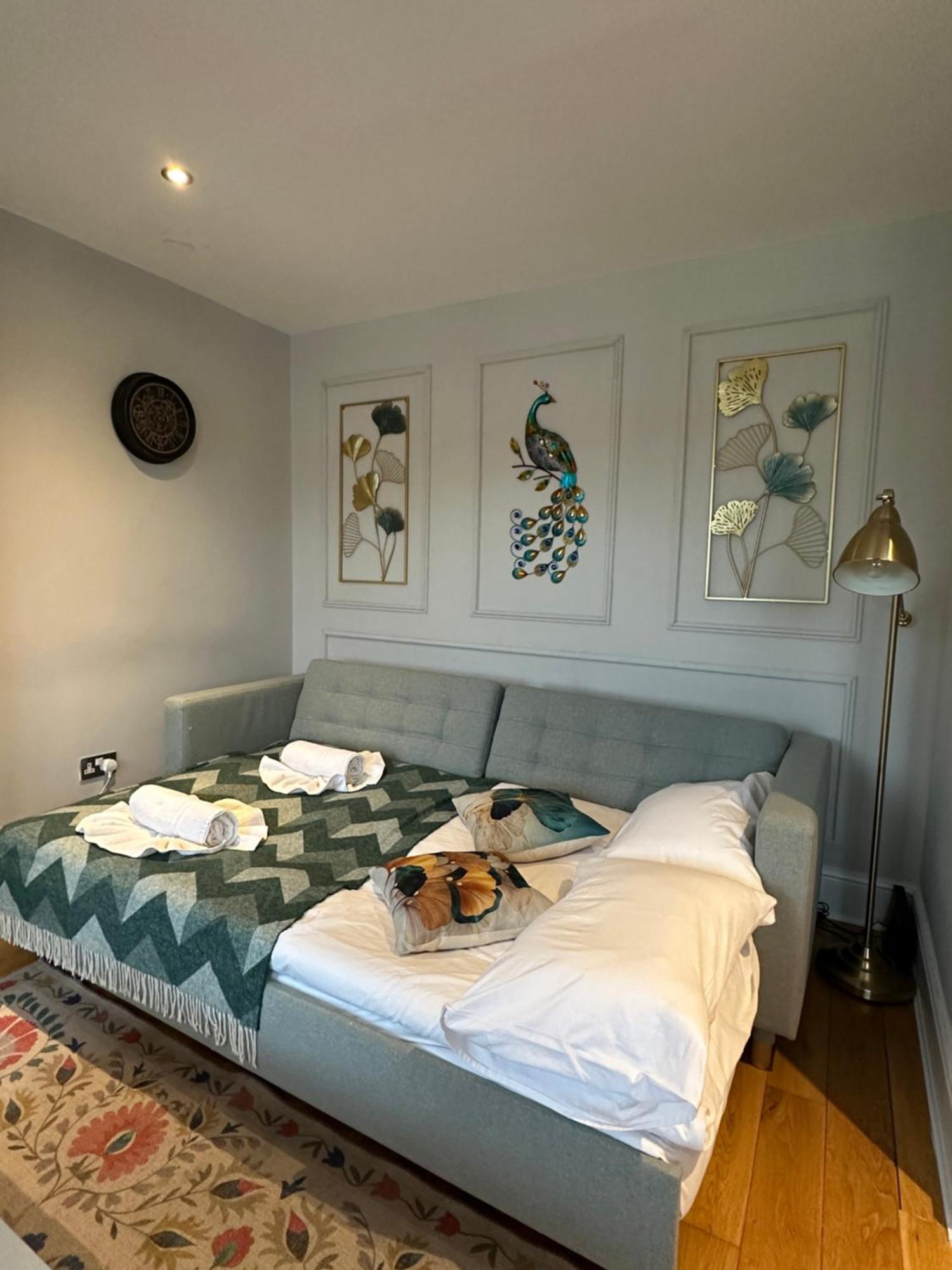 Stylish Flat Minutes From Covent Garden - West End London Exterior photo